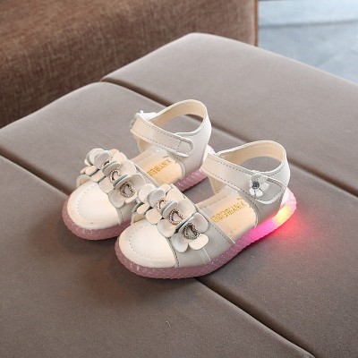 Girls' Toothy Flashing Sandals Fashion Glowing Princess Shoes